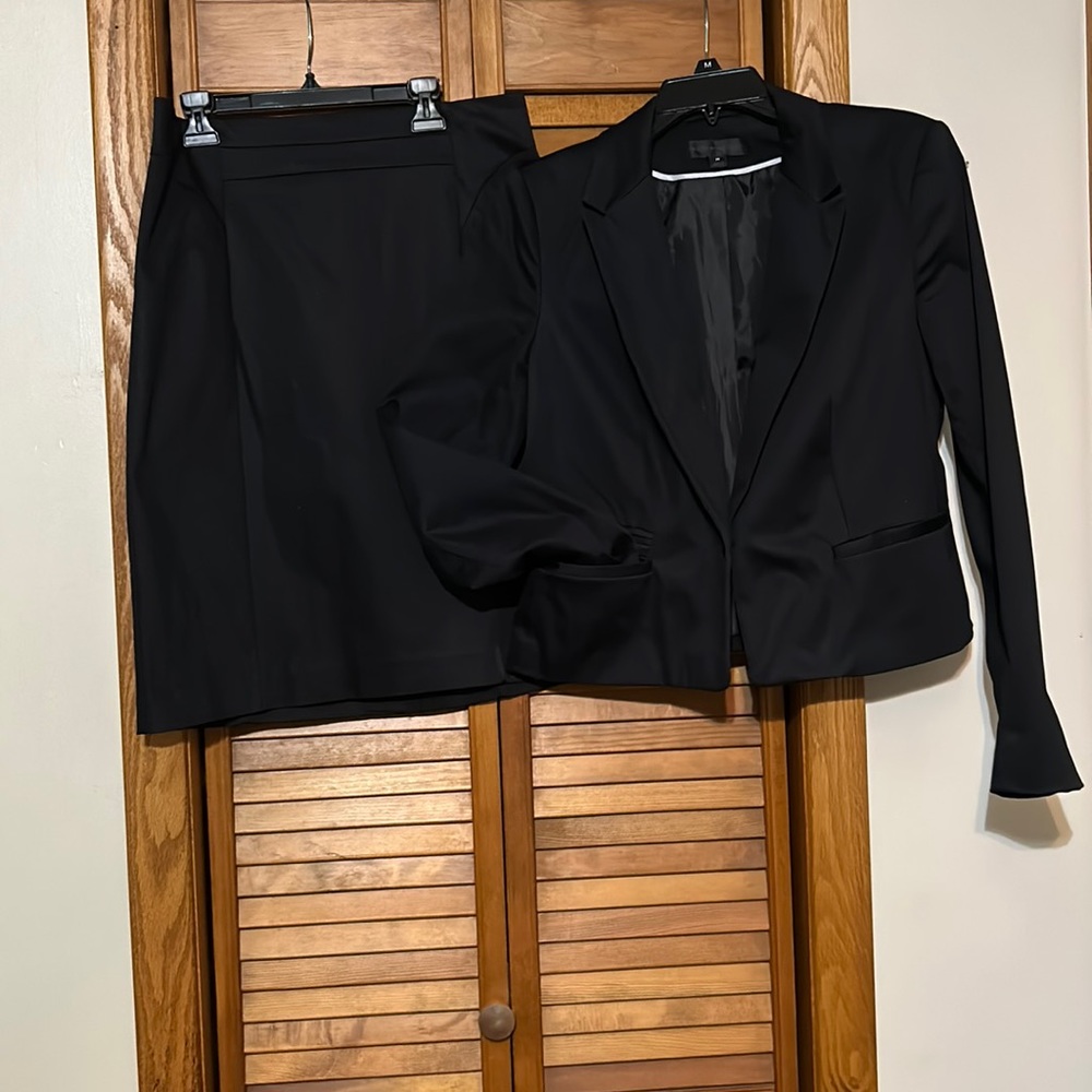 Skirt and Blazer (Suit)